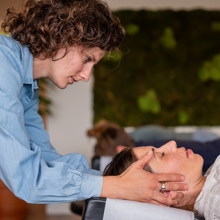 Behandeling spanningshoofdpijn chiropractor