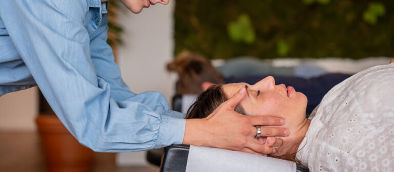 Behandeling spanningshoofdpijn chiropractor